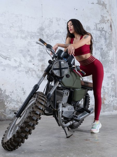 Beli Lastikli Spor Tayt Bordo Renk 1156