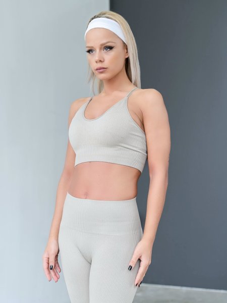 Seamless Bustiyer Kum Beji 240